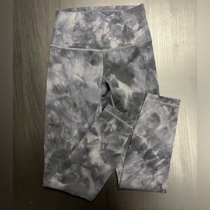 Lululemon Wunder Train High-Rise Tight 25" - Sz 4